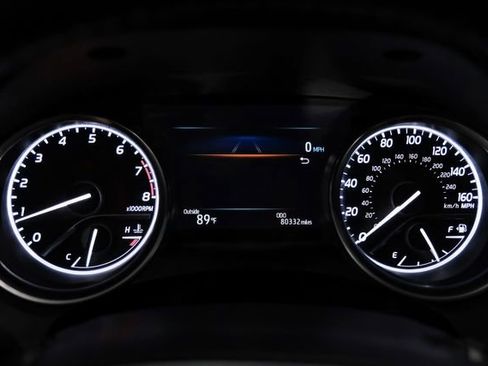 Used 2018 Toyota Camry XLE FWD image 20