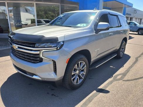 Used 2024 Chevrolet Tahoe LT w/ LT Signature Plus Package AWD/4WD image 5