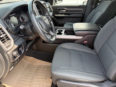 Used 2022 RAM 1500 Big Horn AWD/4WD image 9