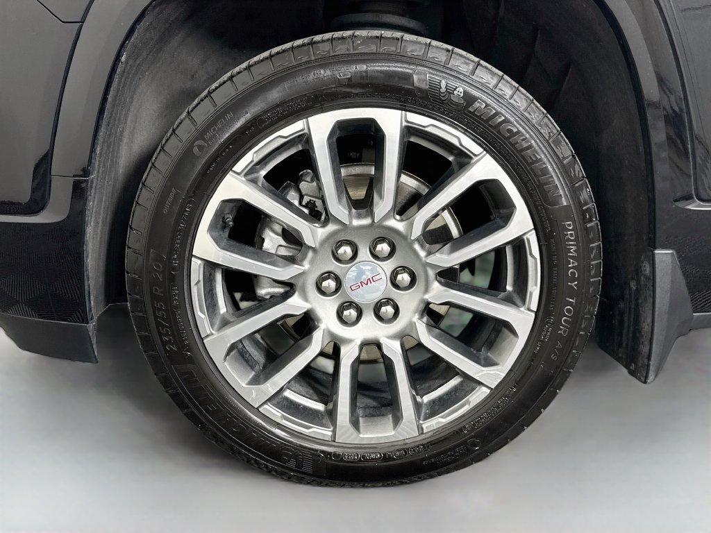Used 2023 GMC Acadia Denali w/ Denali Ultimate Package FWD image 34