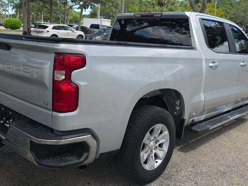 Used 2021 Chevrolet Silverado 1500 LT RWD image 3