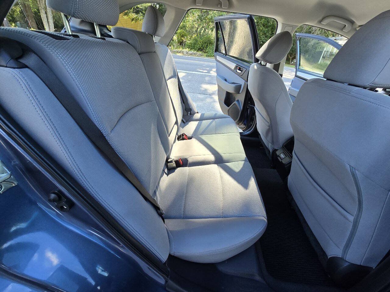 Used 2018 Subaru Outback 2.5i Premium AWD/4WD image 20