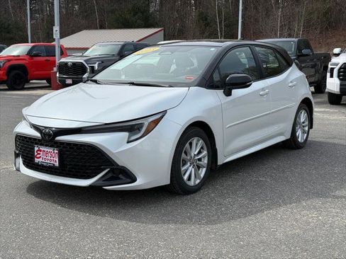 Certified 2023 Toyota Corolla SE w/ SE Premium Package image 1