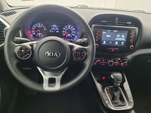 Used 2021 Kia Soul S FWD image 22
