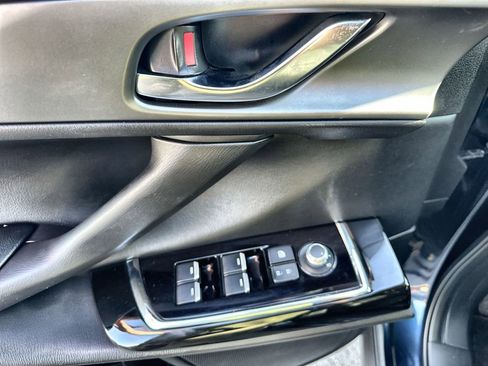 Used 2022 MAZDA CX-9 Touring image 22