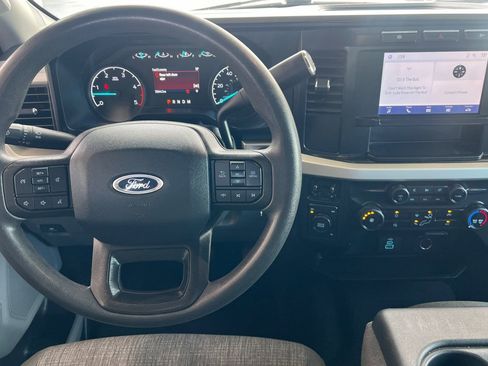 Used 2024 Ford F250 XLT image 11