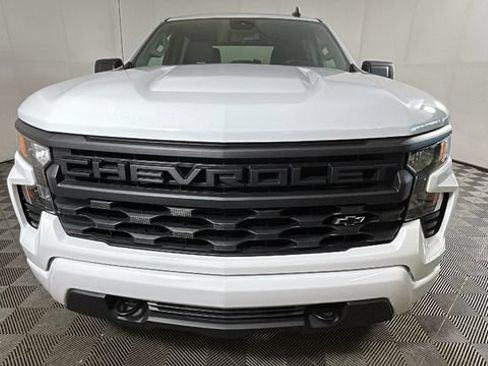 Used 2024 Chevrolet Silverado 1500 Custom w/ Dark Appearance Package AWD/4WD image 7