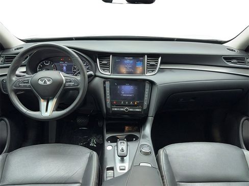 Used 2023 INFINITI QX50 Luxe image 12