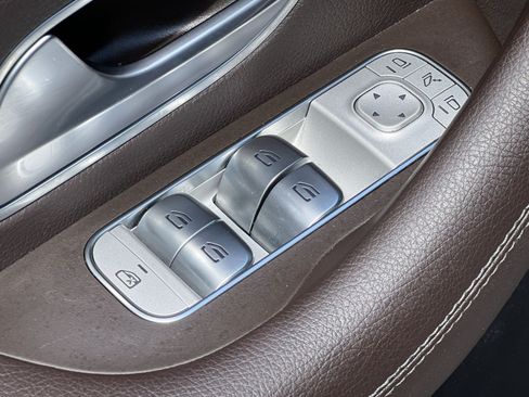Used 2022 Mercedes-Benz GLS 450 4MATIC image 20