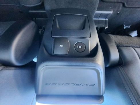 New 2026 Ford Explorer Active image 45