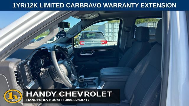 Certified 2023 Chevrolet Silverado 1500 RST w/ Redline Edition AWD/4WD image 18