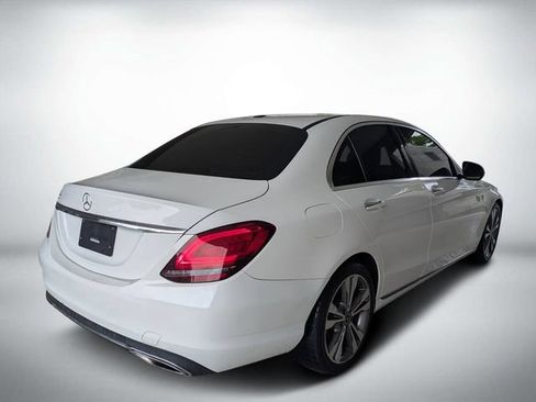 Used 2019 Mercedes-Benz C 300 Sedan image 4
