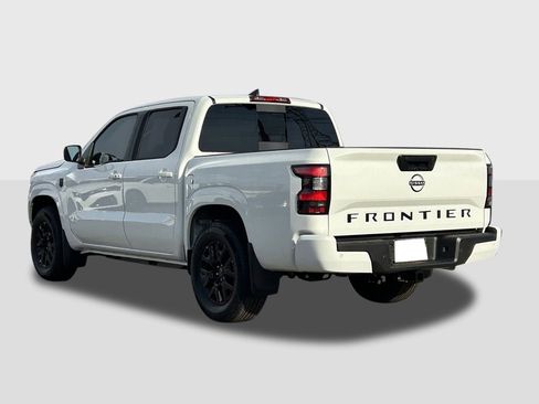 New 2026 Nissan Frontier SV RWD image 2