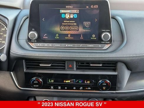 Used 2023 Nissan Rogue SV AWD/4WD image 31