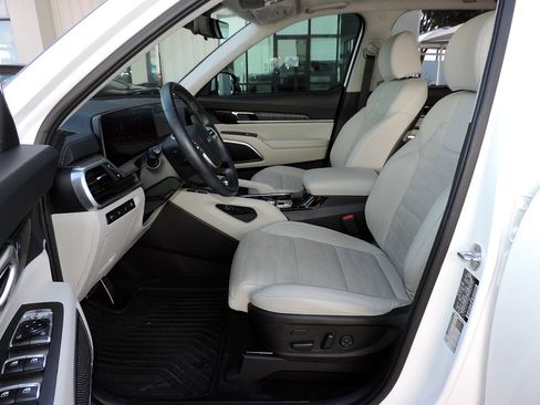 Used 2023 Kia Telluride SX Prestige AWD/4WD image 14