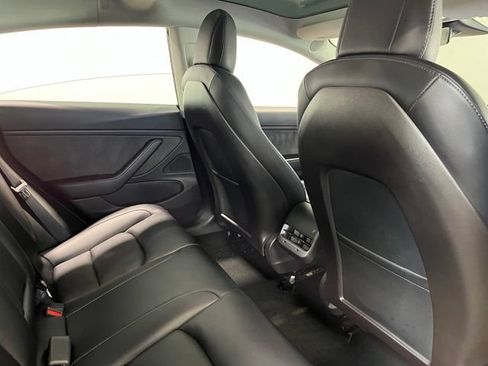 Used 2020 Tesla Model 3 Long Range AWD/4WD image 14