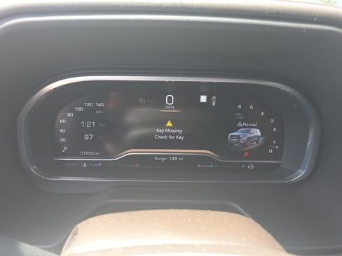 Used 2022 GMC Yukon SLE RWD image 15