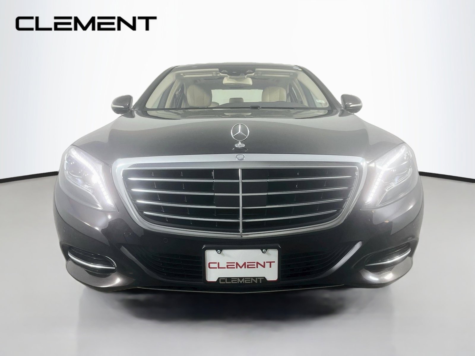 Used 2016 Mercedes-Benz S 550 Sedan image 3