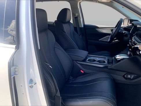 Used 2026 Acura MDX FWD w/ Technology Package image 9