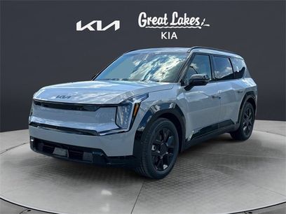 New 2026 Kia EV9 Land w/ Nightfall Edition Package