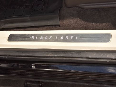 Used 2024 Lincoln Navigator Black Label AWD/4WD image 36