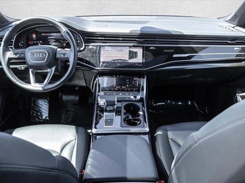Used 2025 Audi Q7 3.0T Premium Plus AWD/4WD image 21