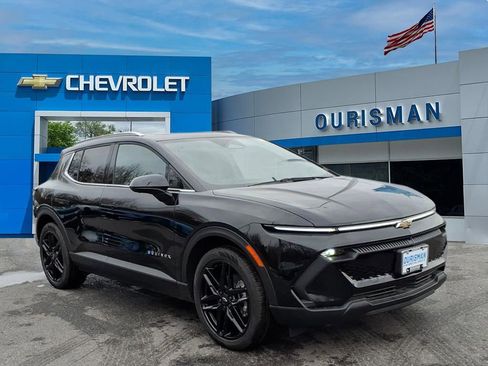 New 2026 Chevrolet Equinox EV LT image 1