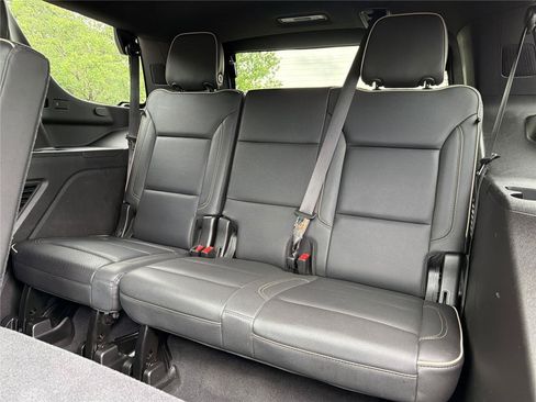 Used 2021 GMC Yukon SLT w/ SLT Luxury Plus Package AWD/4WD image 28