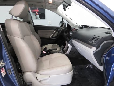 Used 2015 Subaru Forester 2.5i Limited w/ Popular Package #2 AWD/4WD image 9