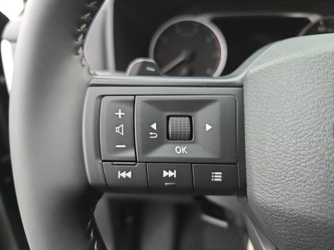 New 2026 Nissan Rogue SV w/ Cold Weather Package FWD image 17