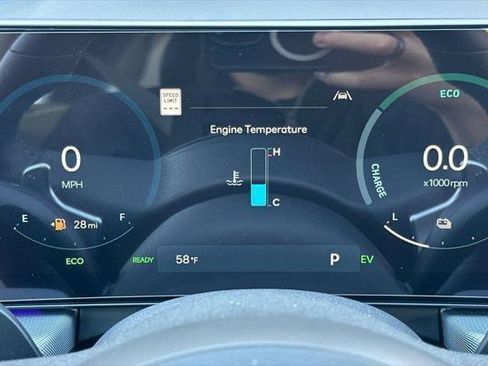 New 2025 Hyundai Sonata Limited image 21