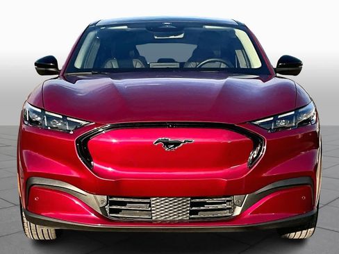 Used 2025 Ford Mustang Mach-E Premium image 3