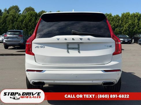 Used 2017 Volvo XC90 T8 Inscription w/ Vision Package AWD/4WD image 6