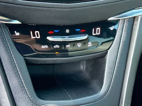 Used 2022 Cadillac XT5 Sportv w/ Technology Package AWD/4WD image 20
