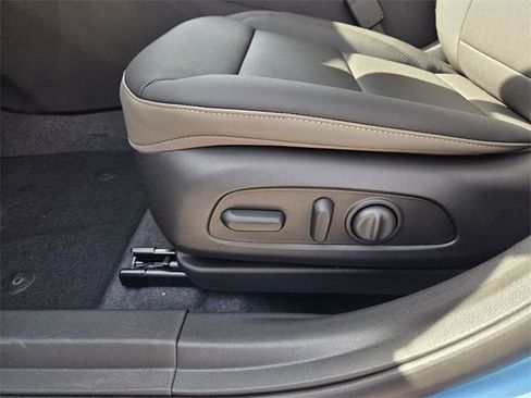 New 2026 Chevrolet Trax ACTIV w/ Driver Confidence Package image 23