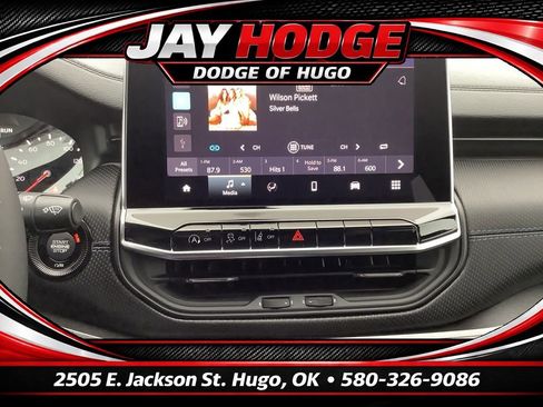 New 2026 Jeep Compass Latitude image 18