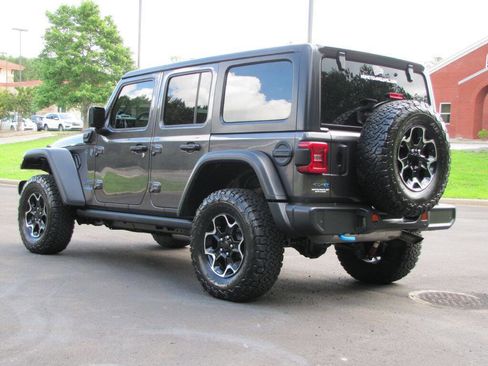 Used 2021 Jeep Wrangler Unlimited Rubicon 4xe w/ Dual Top Group image 8