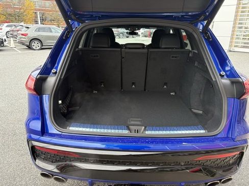 New 2025 Audi SQ5 Premium Plus image 36