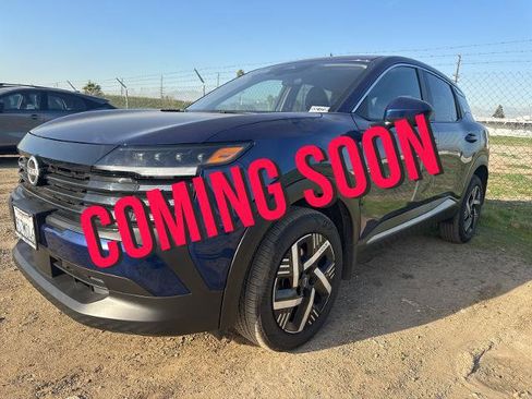 Certified 2025 Nissan Kicks SV w/ Illumination Package image 1