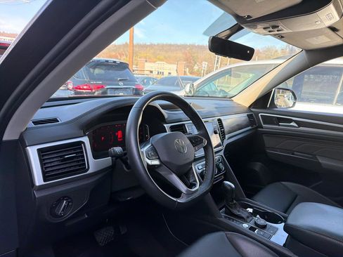 Used 2023 Volkswagen Atlas SE image 18