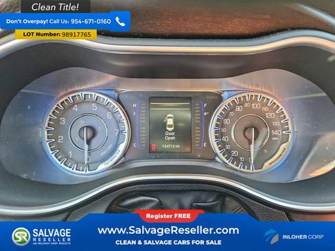 Used 2015 Chrysler 200 Limited image 12