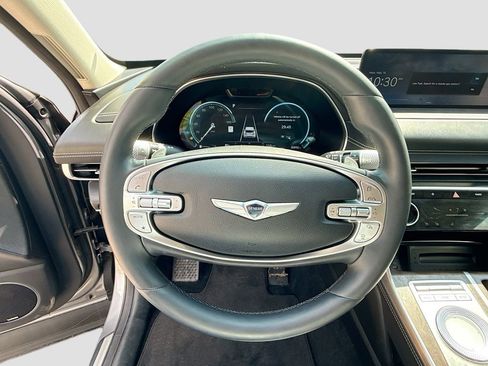 Used 2022 Genesis GV80 2.5T w/ Prestige Package 05 image 12