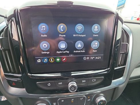 Used 2023 Chevrolet Traverse LT AWD/4WD image 17
