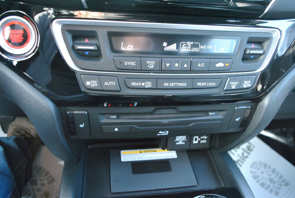Certified 2022 Honda Pilot Touring image 26