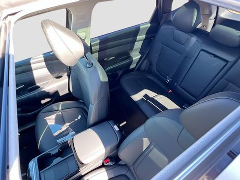 New 2025 Hyundai Tucson SEL image 21