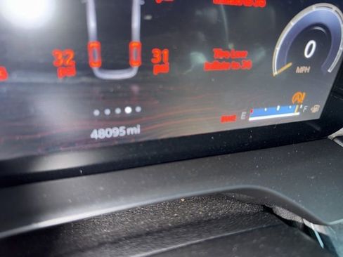 Used 2021 Jeep Grand Cherokee L Laredo image 12