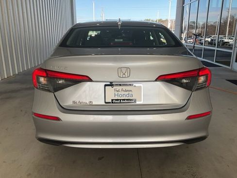 Used 2023 Honda Civic LX image 17