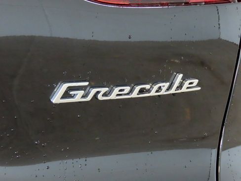 New 2024 Maserati Grecale GT image 8