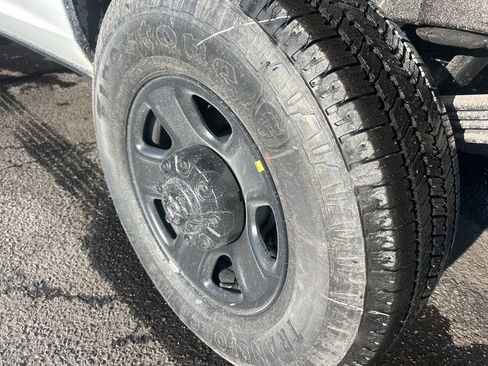 New 2026 RAM 3500 Tradesman image 15