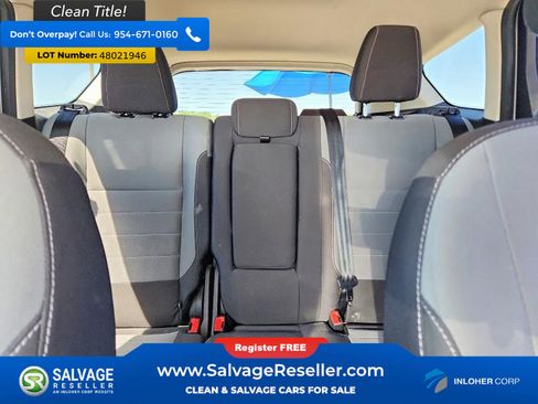 Used 2016 Ford Escape SE w/ Equipment Group 201A FWD image 13